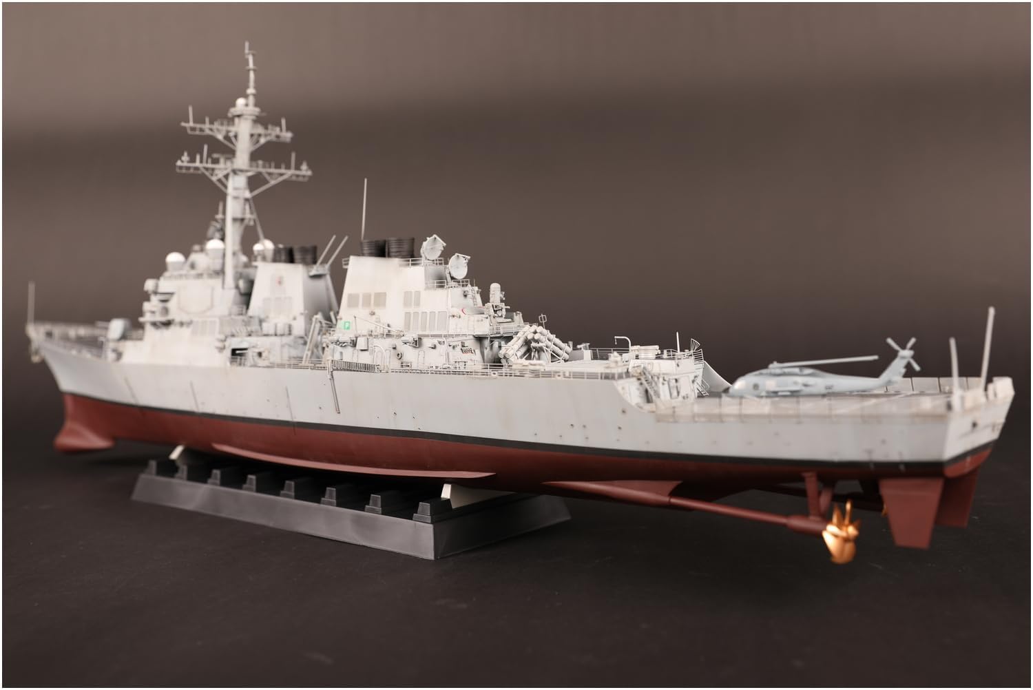 画像3: アイラブキット 1/200 アメリカ アーレイ・バーク級 ミサイル駆逐艦 USS カーティス・ウィルバー DDG-54【プラモデル】 