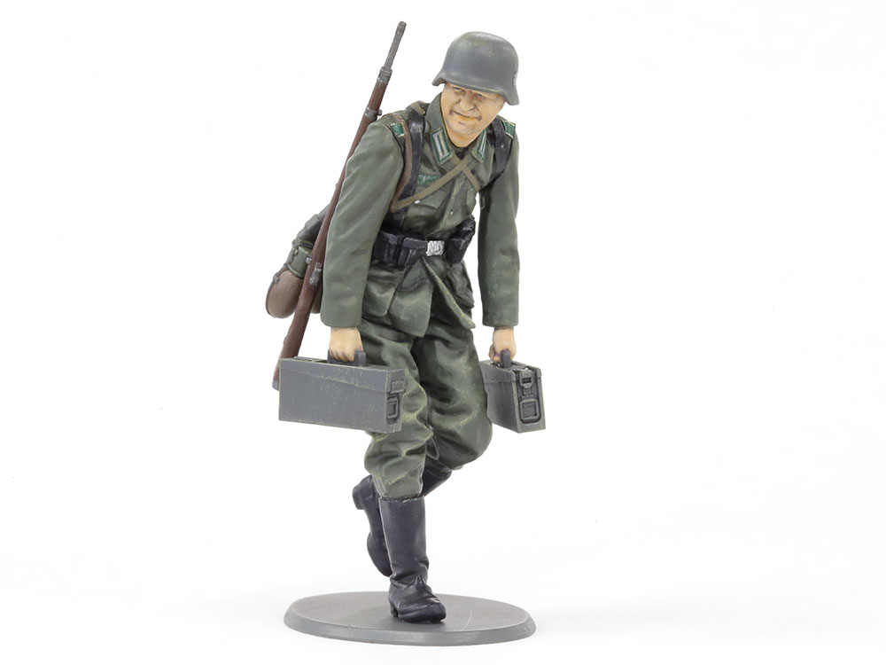 画像4: タミヤ 1/35 ドイツ機関銃チーム (大戦中期)【プラモデル】 