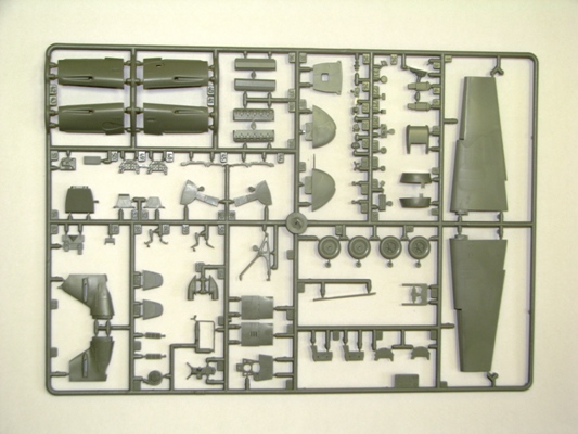 画像: ズベズタ 1/48 メッサーシュミットBf109F-2【プラモデル】