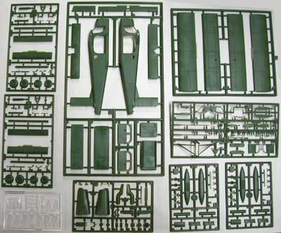 画像: ローデン 1/48 フェアチャイルドAU-23Aピースメーカー地上支援機[プラモデル]