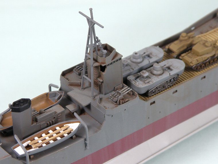 画像: ピットロード 1/350 日本海軍 二等輸送艦(第101号型) 【プラモデル】