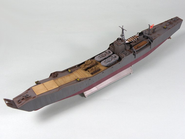 画像: ピットロード 1/350 日本海軍 二等輸送艦(第101号型) 【プラモデル】