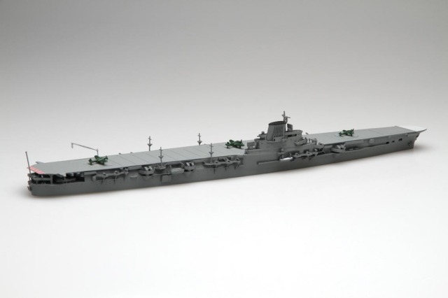 画像: フジミ 1/700 日本海軍航空母艦 大鳳 ラテックス甲板仕様