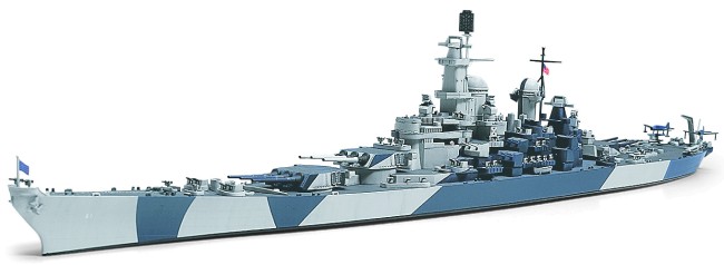 タミヤ 1/700 アメリカ戦艦アイオワ - ホビーショップ森の里くらぶ