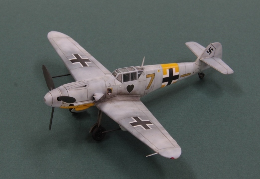 画像: ファインモールド 1/72 メッサーシュミットBf109G-2/R6"グリュンヘルツ" 【プラモデル】