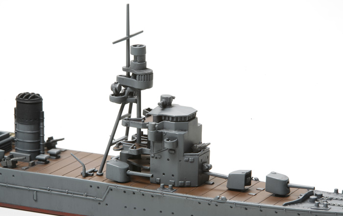 画像: タミヤ 1/700 日本海軍軽巡洋艦 阿武隈【プラモデル】