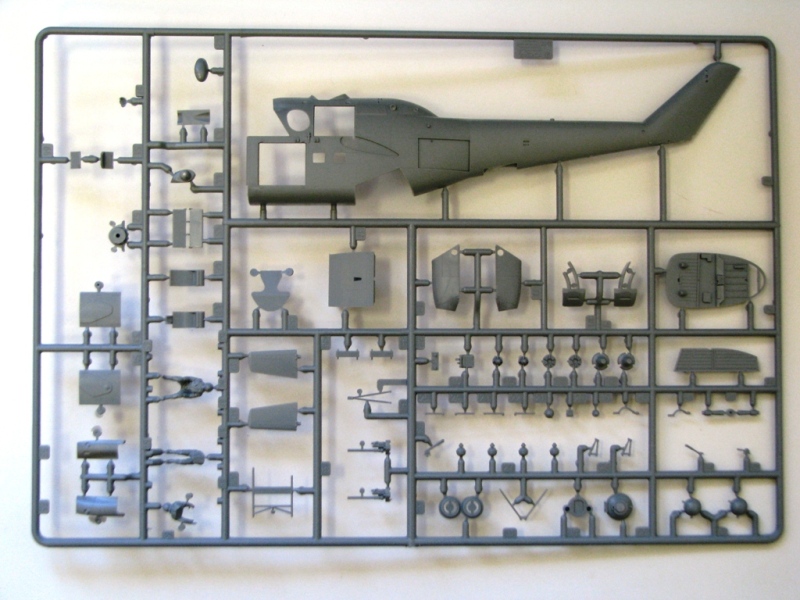 画像: ズベズタ 1/72 ミルMi-35MハインドE【プラモデル】