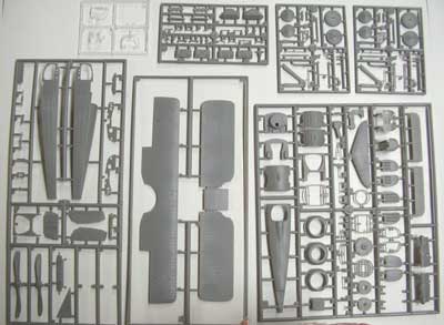 画像: ローデン 1/32 スパットVII C.1"アメリカ義勇軍ラファイエット航空隊"[プラモデル]